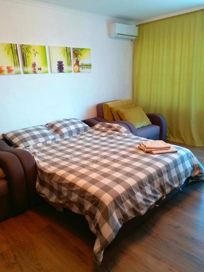 Kozzy Apartment In Kiev City Center Lu7 Exterior photo
